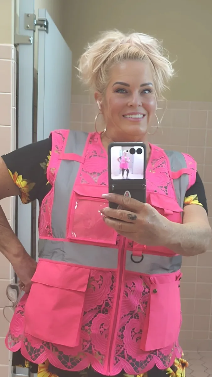 vest_pockets_infinite_gallery_2